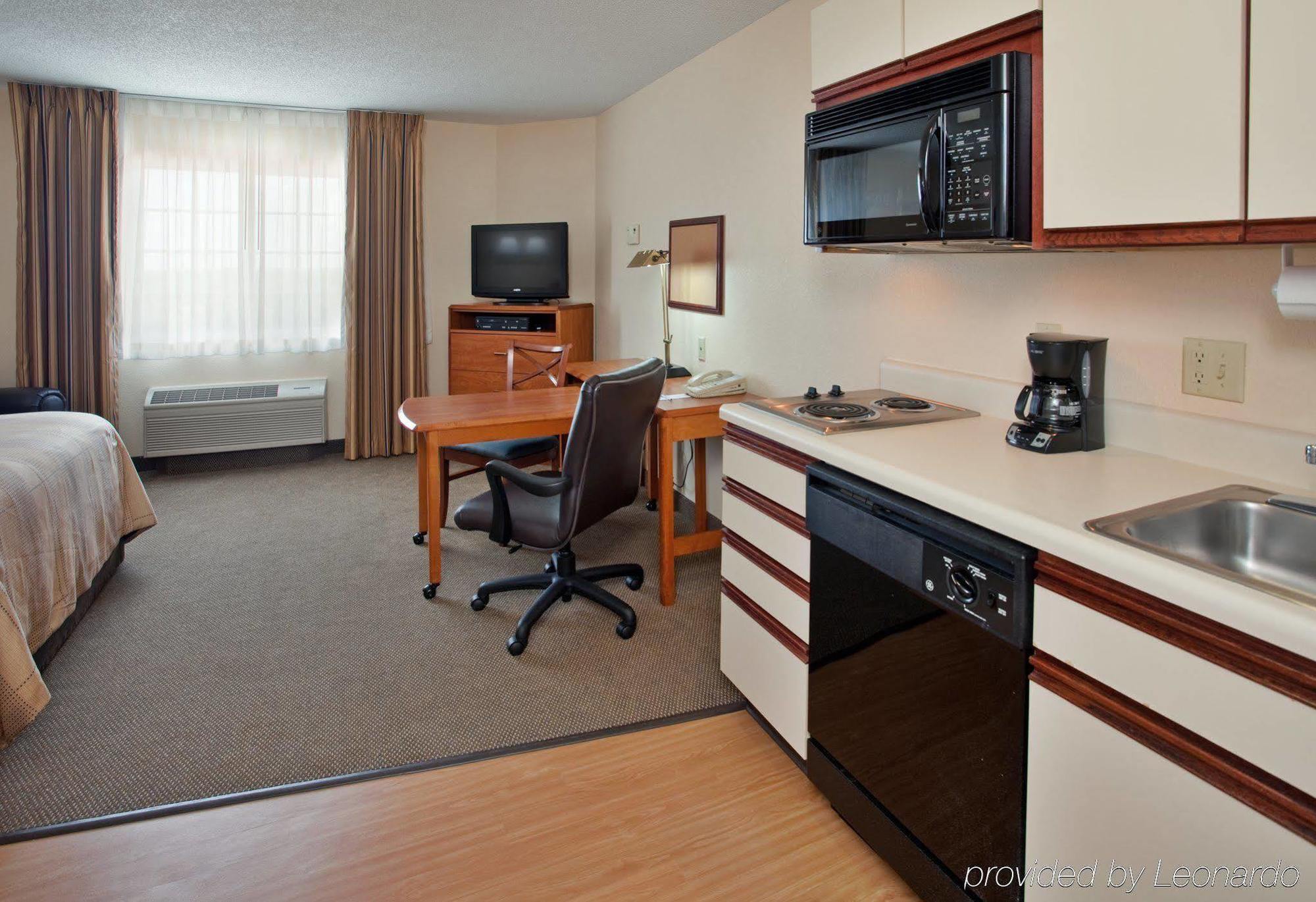 Mainstay Suites Emporia Rom bilde